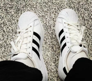 Giay Adidas Superstar 82 'Off White' GY7037