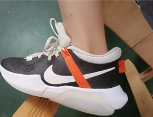 Giay Nike Air Zoom Crossover 'Black Safety' DC5216-004