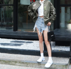 Giay Nike Air Rift Breathe 'Triple White' 848386-100