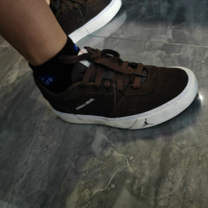 Giay Nike Air Jordan Series 'Dark Chocolate' DN3205-206