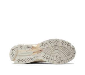 Giay New Balance 2002R 'Protection Pack Sandstone' M2002RDQ