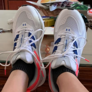 Giay Under Armour HOVR Flux MVMNT 'White' 3025355-101