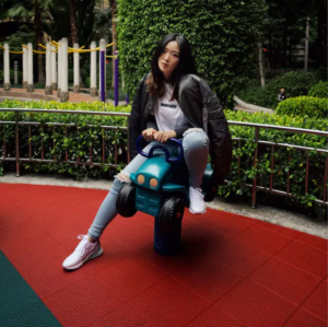 Giay Nike Air Max 270 'Metallic White' CD8497-100