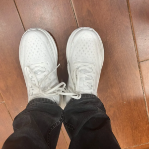 Giay Hoka Clifton 9 'Triple White' 1127895-WWH