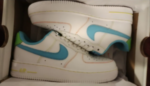 Giay Nike Air Force 1 Low GS 'Rainbow Stitch' FJ4614-100