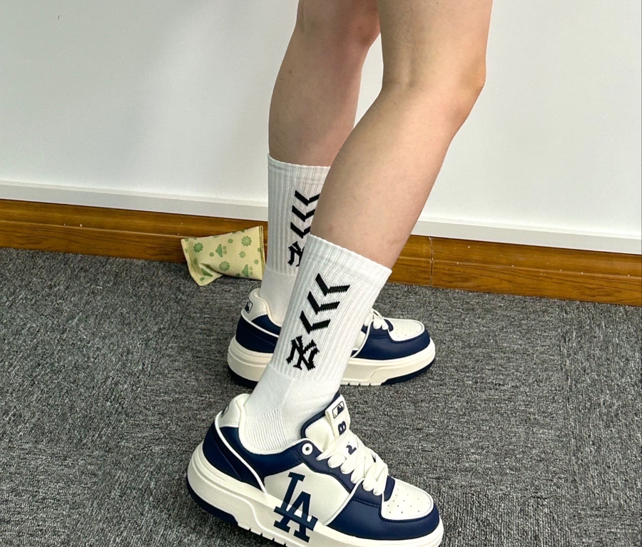 MLB Chunky Liner Mid Dame New York Yankees Fashion Sneakers
