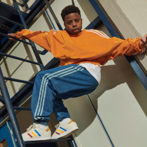 Giay Adidas Superstar J x Disney 'Sneakerella' GY7236