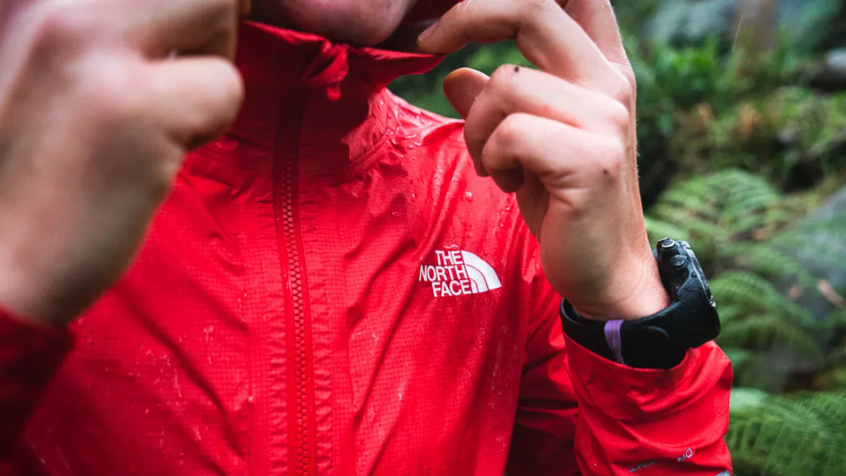 Hinh anh 7: The North Face: Lam the nao de chon size ao khoac phu hop?