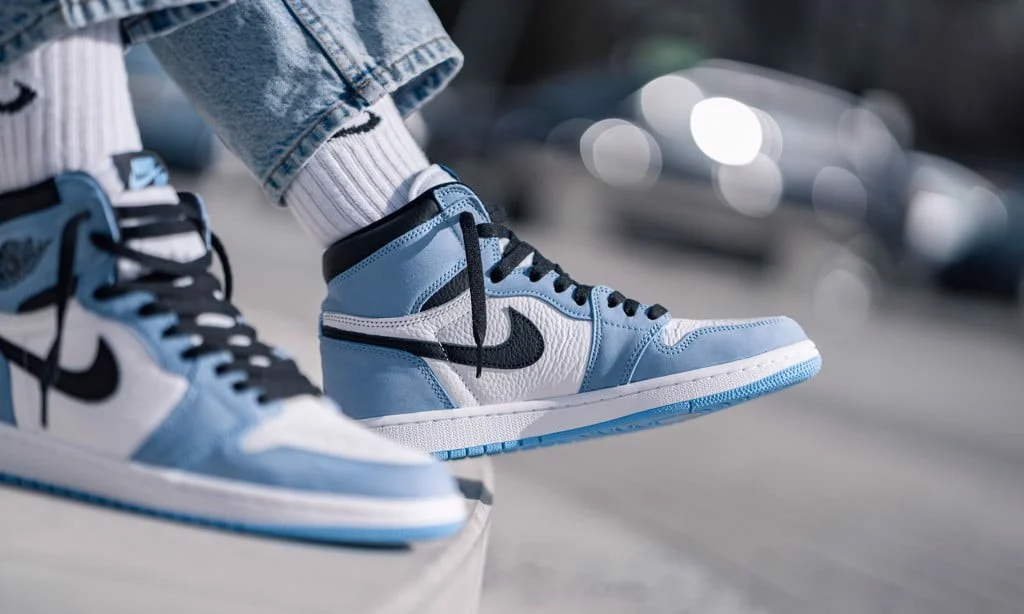 Hinh anh 5: Top nhung doi giay sneaker cao cap co gia tri ban lai cao nhat 2023