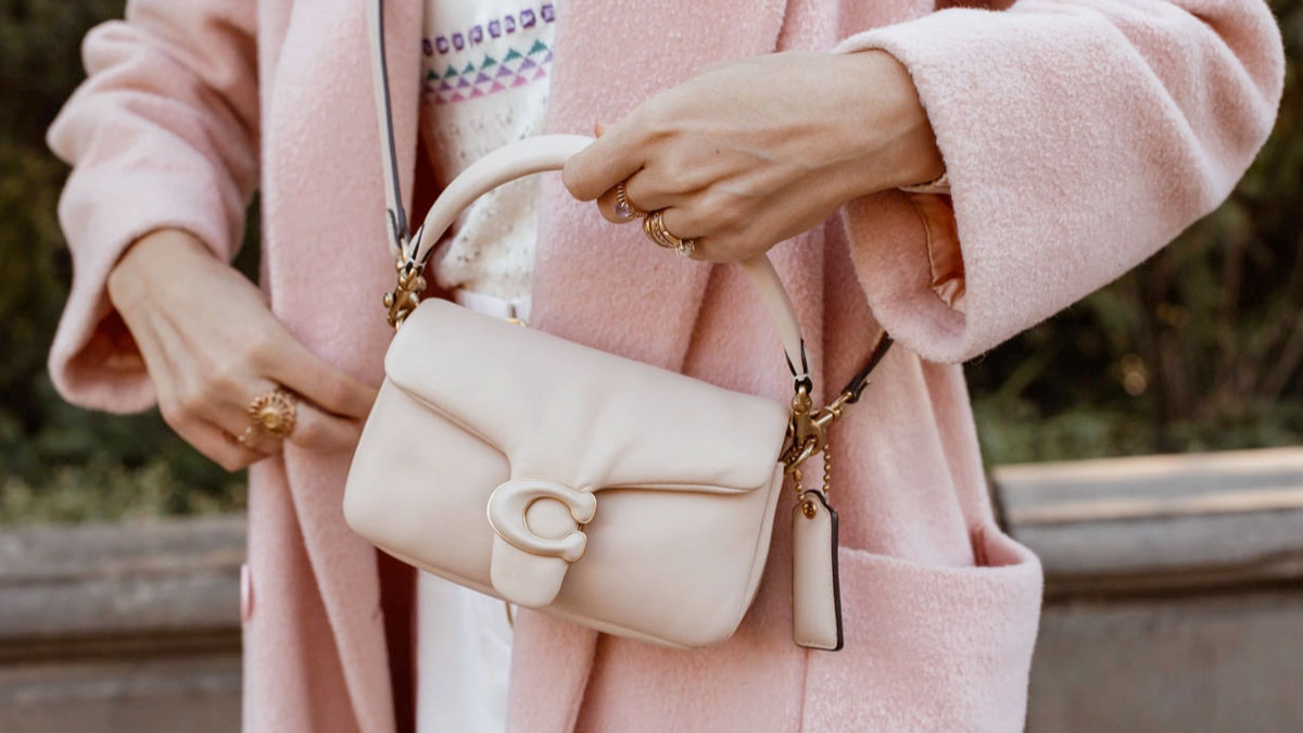 Hinh anh 9: Y2K van chua het hot: Cach lam moi xu huong cho mua sap toi