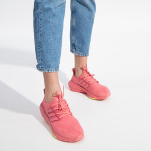 Giay Adidas UltraBoost 21 'Hazy Rose' FY0426