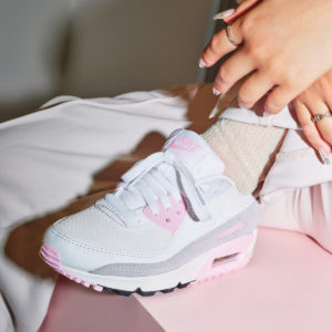 Giay Nike Air Max 90 'Athletic Dept' FN7489-100