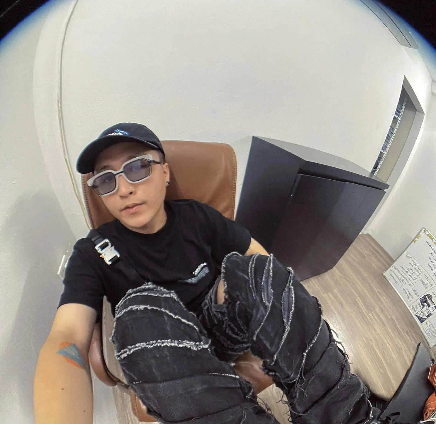 Kinh Kuboraum H91 CM 'Black White'