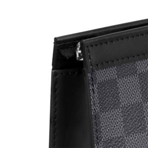 Tui Louis Vuitton Pochette Voyage MM N41696