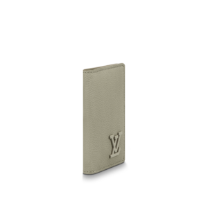 Vi Louis Vuitton Pocket Organizer