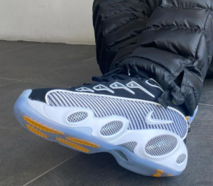 Giay Nike Dunk Low Retro 'White Polar Blue' DM0879-001