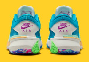 Giay Nike Zoom Freak 5 'Greece x Nigeria' DX4985-400