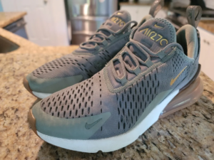Giay Nike Air Max 270 'Dark Stucco' AV8427-001