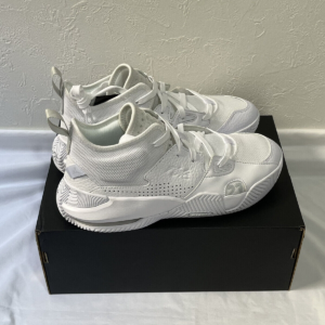 Giay Nike Air Jordan Stay Loyal 2 'White' DQ8401-102