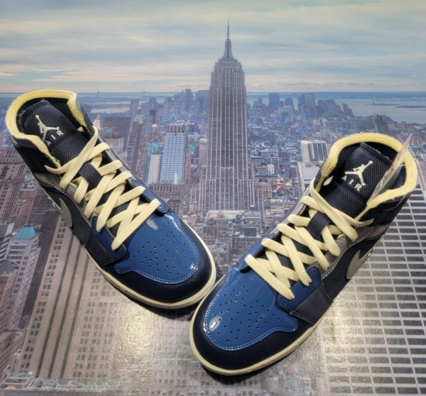 Giày Nike Air Jordan 1 Mid SE Craft 'Obsidian' DX2193-400 Authentic-Shoes