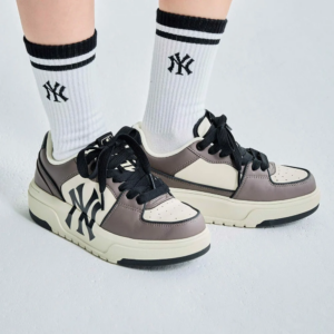 MLB Korea Casual Style Unisex Street Style Logo Low-Top Sneakers  (3ASHC101N-50BGL, 3ASHC101N-07WHS, 3ASHC101N-50BKS, 3ASHC101N-50BGS,  3ASHC101N-50IVS)