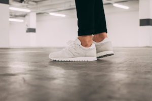 Giay New Balance 520 'Grey Pink' U520BD