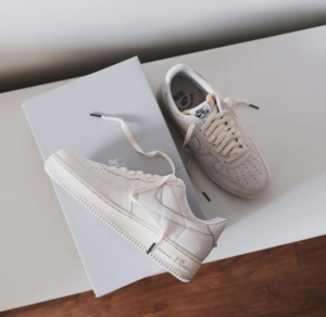 Giay Nike Air Force 1 07 'Sail' FQ8077-104