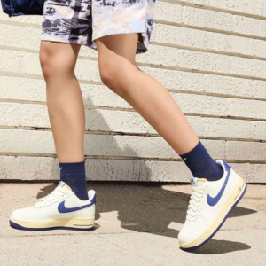 Giay Nike Air Force 1 '07 'Pale Vanilla' FQ8103-133
