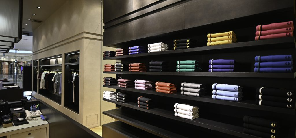 Fred Perry - Thương hiệu thời trang hiếm hoi đến từ Anh Quốc Hinh anh 4: Fred Perry - Thuong hieu thoi trang hiem hoi den tu Anh Quoc