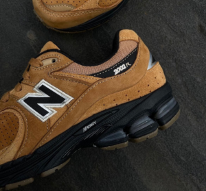Giay New Balance 2002R 'Tobacco' M2002REI