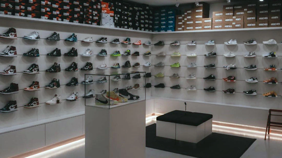 Những cửa hàng sneaker nhất định phải ghé thăm khi đến Berlin Hinh anh 9: Nhung cua hang sneaker nhat dinh phai ghe tham khi den Berlin