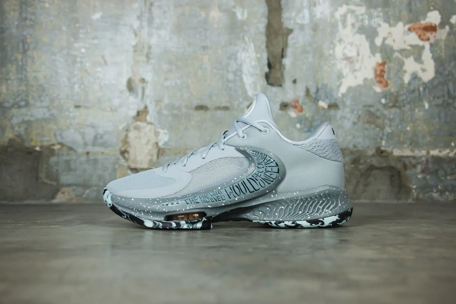 Những phối màu Nike Freak 4 bạn nên sở hữu ngay hôm nay Hinh anh 6: Nhung phoi mau Nike Freak 4 ban nen so huu ngay hom nay