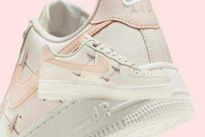 Giay Nike Air Force 1 Low 'Rose Gold' FV8110-181