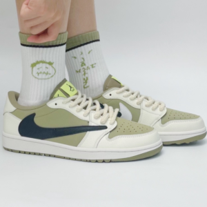 Giay Nike Air Jordan 1 Retro Low Golf 'Travis Scott' FZ3124-200
