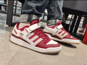 Giay Adidas Forum Low Shoes 'Red White' GX7068