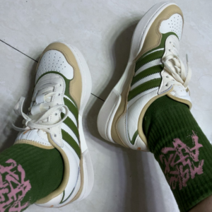 Giay Adidas Courtic 'White Green' ID0567