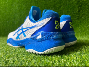Giay Asics Court 'White Blue' 1041A343-960