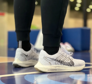 Giay Nike Pegasus Turbo Next Nature 'White Light Bone' DM3413-100