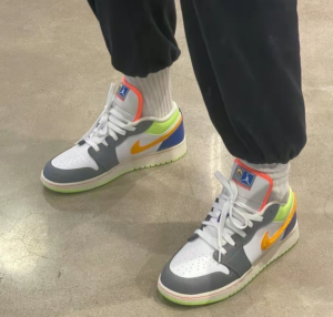 Giay Nike Air Jordan 1 Low GS 'Hoops' FB1835-181