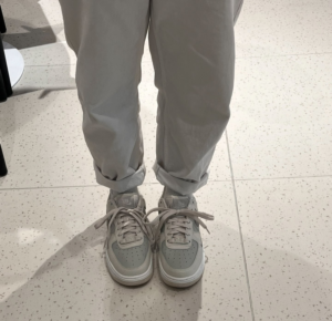 Giay Nike Air Force 1 Low 'Light Orewood' FB8483-100