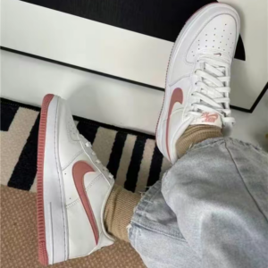 Giay Nike Air Force 1 Low 'White Red' DV7762-102