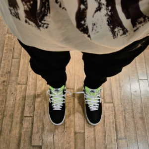 Giay Nike Air Force 1 Mid React 'Black Neon' DQ1872-100