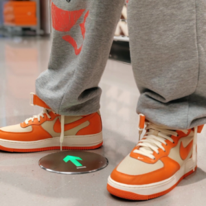 Giay Nike Air Force 1 Mid '07 LX 'Safety Orange' FB2036-700