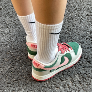 Giay Nike Dunk Low SE 'All Petals United' FN8923-061