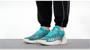 Giay Adidas D.O.N. Issue #4 'International Women's Day' HR0718