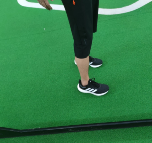 Giay Adidas PureBoost 22 'Black White' GW8588