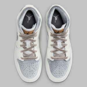Giay Nike Air Jordan 1 Mid GS 'Grey Velvet Toe' FB9899-100