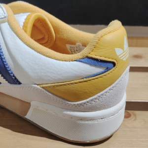 Giay Adidas Originals Courtic 'Beige Blue' ID6069