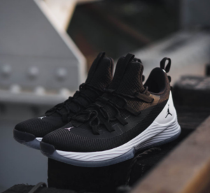 Giay Nike Air Jordan Ultra Fly 2 Low 'Black White' AH8110-010