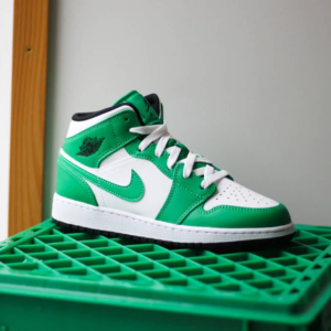 Giay Nike Air Jordan 1 Mid 'Lucky Green' DQ8423-301